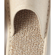Load image into Gallery viewer, Slippers